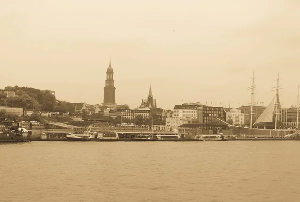 Hamburg Deutschland 2016 Blick Auf Die Pauli Piers Eine Der — Stockfoto