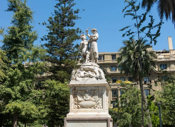 Monument American Liberty Marble Sculpture Located Center Plaza Armas Santiago — Stock Photo, Image
