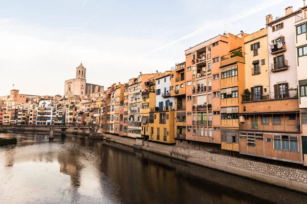 Panoráma a Gerona, Costa Brava, Katalónia, Spanyolország. — Stock Fotó