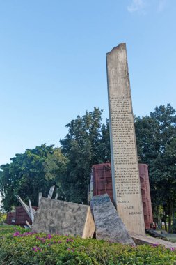 Hükümet askerleri Ch tarafından yakalanan dolu tren Memorial