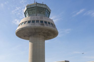 Kontrol kulesi Barcelona Havaalanı, Catalonia, İspanya.