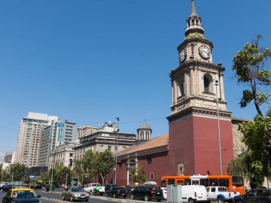 San Francisco kilisesi, Katolik tapınağı ve eski manastır, içinde