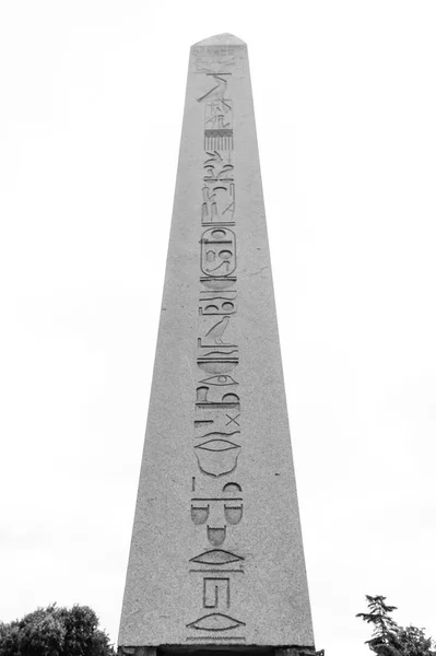Der Obelisk des Theodosius, altägyptischer Obelisk des Pharao — Stockfoto