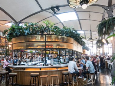 Barselona Paseo de gracia tarihi galerileri, nerede 