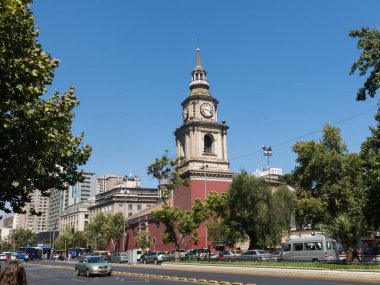 San Francisco kilisesi, Katolik tapınağı ve eski manastır, içinde