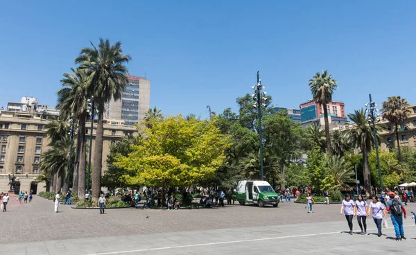 Panorama náměstí Plaza de Armas v Santiagu de Chile. — Stock fotografie