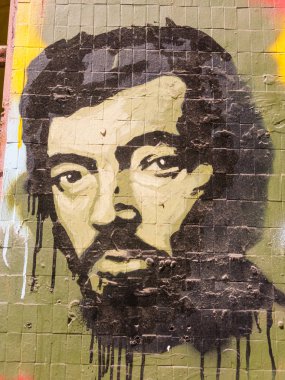 merkezinde yazar Julio Cortazar için saygı boyalı