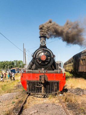 Valdivia'dan Antil'e giden Valdiviano adlı turist treni