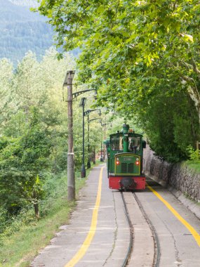 Çimento treni. Pobla de Lillet ve arasında eski tren