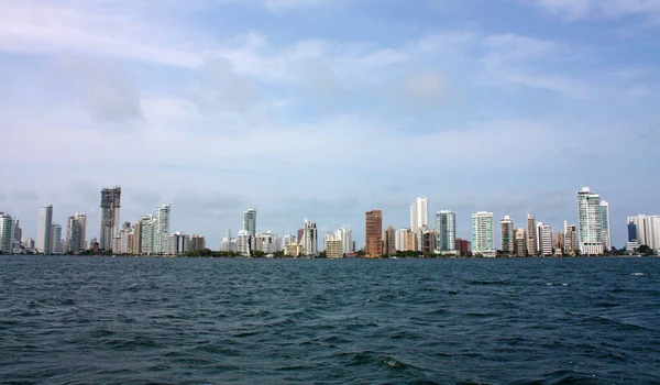 Cityscape of the city of Cartagena de Indias from the sea. Carta — Stock Photo, Image