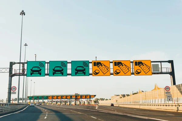 Шоссе Современной Платной Автомагистрали — стоковое фото