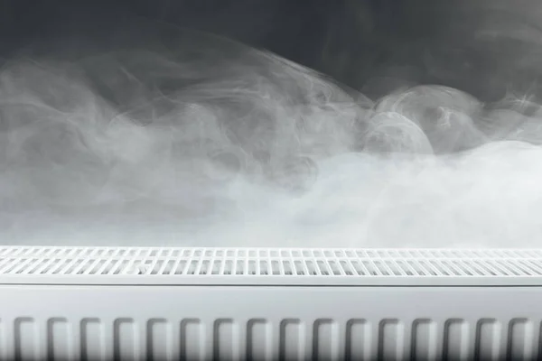 Heating Radiator Warm Steam — Stock Photo, Image