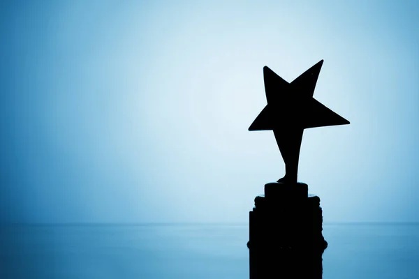 Star Trophy Silhouette Blue Background — Stock Photo, Image