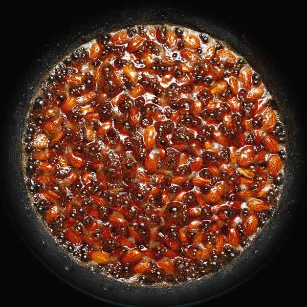 Roasted Almonds Cinnamon Sugar Cooking Process Top View Close — Stock Photo, Image