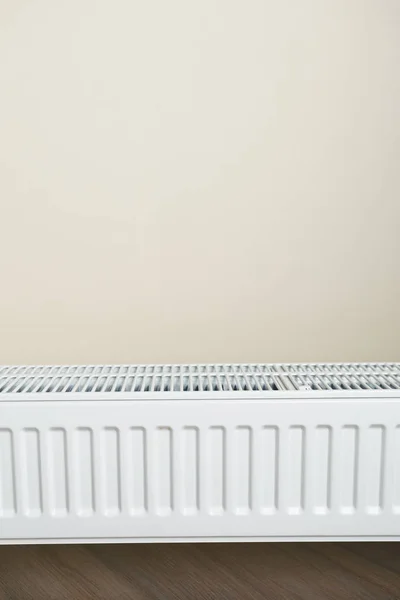 Verwarmings radiator in de woonkamer — Stockfoto