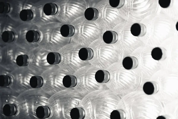 Abstrakte transparente Plastikflaschen Hintergrund — Stockfoto