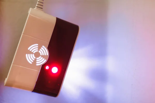 Natural gas leak detector alarm in action — Stock Image Natural gas leak detector alarm in action Stock Picture