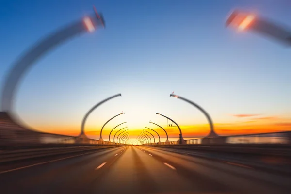 Autopista Moderna Carretera Peaje Con Desenfoque Movimiento Atardecer —  Fotos de Stock