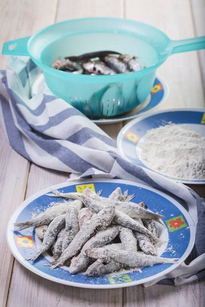 Flourishing Sardines Table Kitchen Cook Them Fried — Stock Photo, Image