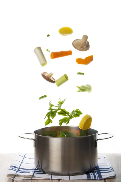 Fresh Vegetables Cook Soup Falling Pot Isolated White Background — Stock Photo, Image