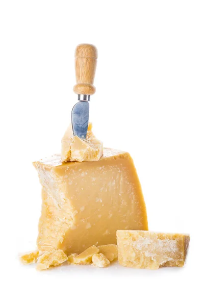 Parmezan Wieku Ser Lub Parmigiano Reggiano Białym Tle Białym Tle — Zdjęcie stockowe