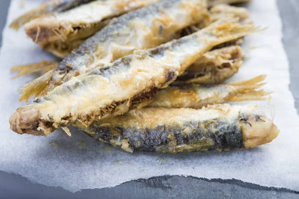 Fried Sardines Pirchards Slate Background — Stock Photo, Image