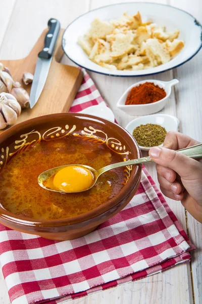 Sopa Tradicional Castellana Ajo Con Huevos Sus Ingredientes —  Fotos de Stock