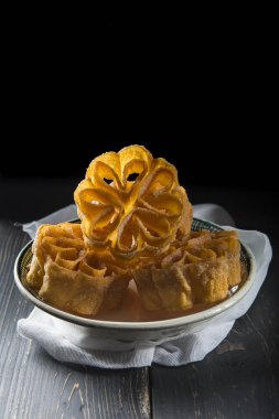 Karnaval çiçekleri geleneksel bir İspanyol tatlısı