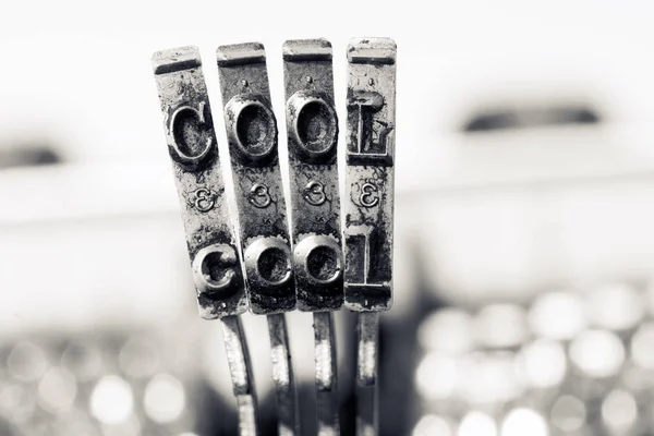 The word CHAT  with old typewriter — Stock Photo, Image