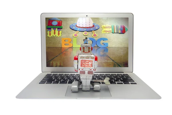 Robot chekes his BLOG — Stock Photo, Image