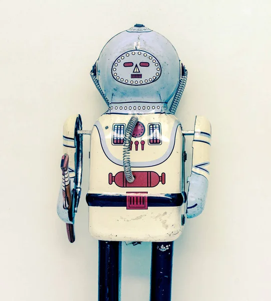 Retro robot stojící na hraní t — Stock fotografie