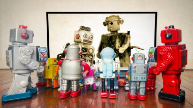 Retro robotlar polis vahşetiyle ilgili haberleri izliyor 