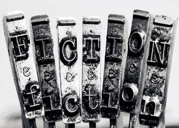 Het Woord Fiction Gemaakt Van Oude Typemachine Tekst — Stockfoto