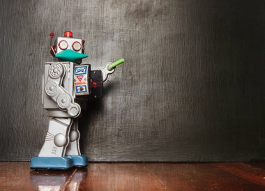 Retro robot öğretmen ve tahtası