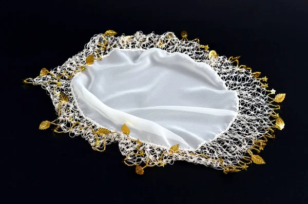 El yapımı mendil Türk düğününde dans etmek için kullanılan