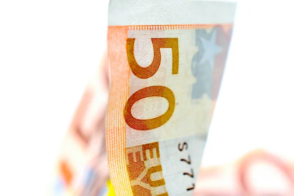Nahaufnahme der Fünfzig-Euro-Banknote weißer Hintergrund flach dof — Stockfoto