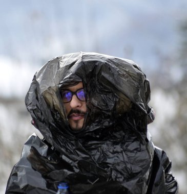 Vevcani, Makedonya - 13 Ocak, 2019: genel atomosphere ile resim güneybatı Makedonya, yıllık bir Vevcani karnavalında Katılımcılar giyinmiş