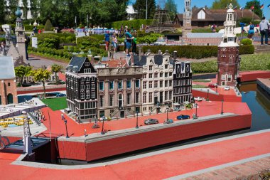 Brussels, Belçika - 05 Mayıs 2018: Mini Avrupa eğlence parkı Brüksel, Belçika. Mini Europe 350 ünlü bina ve Avrupa genelinde bulunan yapılar reprodüksiyon