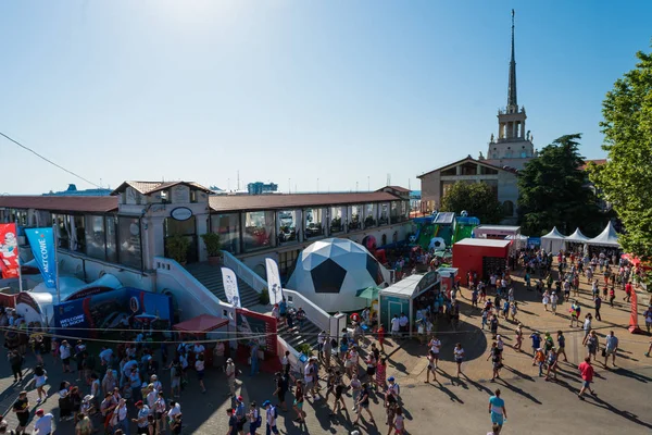 Sochi Rusia Iunie 2018 Campionatul Mondial Fotbal Fanii Fotbalului Piaţă — Fotografie, imagine de stoc