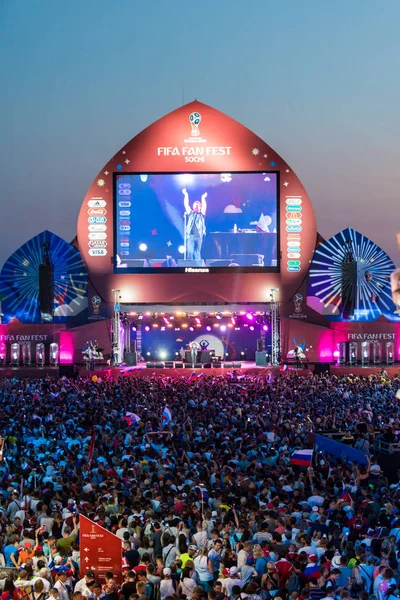 Sochi Rusia Julio 2018 Aficionados Fútbol Plaza Sochi Durante Copa — Foto de Stock