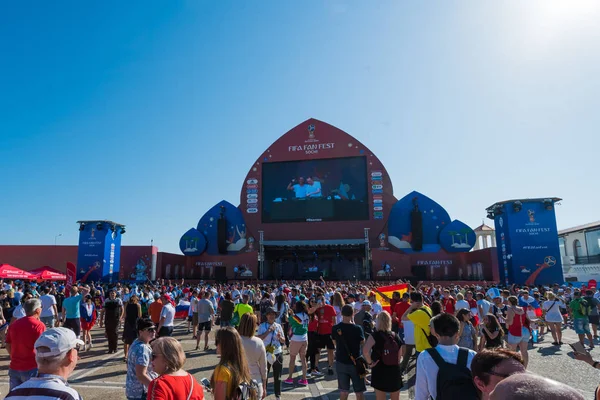 Sochi Rusia Junio 2018 Copa Mundial Fifa Aficionados Fútbol Plaza — Foto de Stock