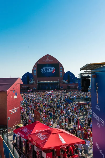 Sochi Rusia Junio 2018 Copa Mundial Fifa Aficionados Fútbol Plaza — Foto de Stock