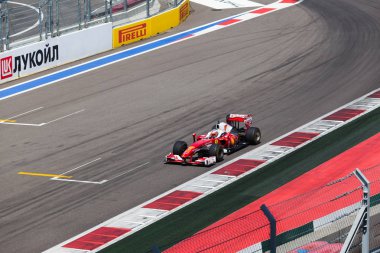 SOCHI, Rusya - 31 Temmuz 2016; Rus Formula 1. Sochi Autodrome 'da yeterlilik yarışları. İnanılmaz Sochi Şehir Yarış Gösterisi