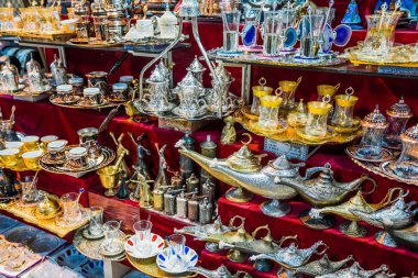 Kapalıçarşı Istanbul, Türkiye'de satışa Türk Seramik