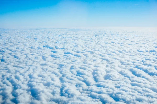 Wolken Uit Een Vliegtuig Venster Zicht Lucht Boven Wolken — Stockfoto