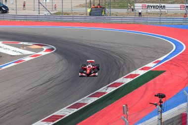 SOCHI, Rusya - 31 Temmuz 2016; Rus Formula 1. Sochi Autodrome 'da yeterlilik yarışları. İnanılmaz Sochi Şehir Yarış Gösterisi