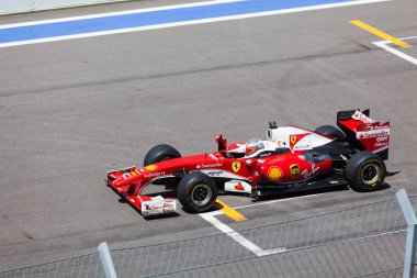 SOCHI, Rusya - 31 Temmuz 2016; Rus Formula 1. Sochi Autodrome 'da yeterlilik yarışları. İnanılmaz Sochi Şehir Yarış Gösterisi