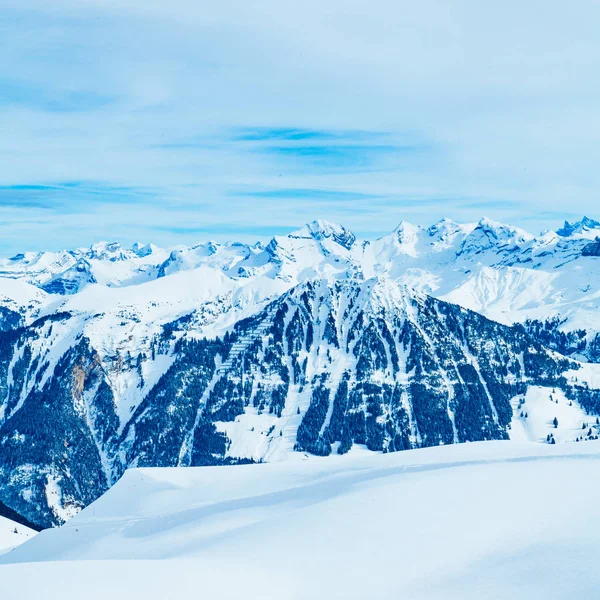 山中的冬季风景 — 图库照片