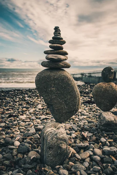 Баланс Камней Уравновешенный Булыжник — стоковое фото