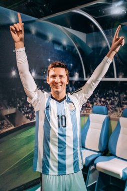 Amsterdam, Hollanda - 5 Eylül 2017: Lionel Messi, ünlü futbolcu, Madame Tussauds Müzesi. Marie Tussaud Marie Grosholtz 1761 yılında doğdu